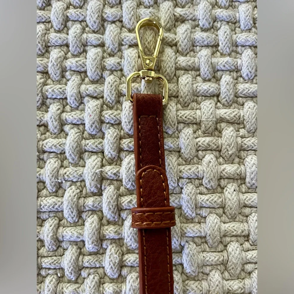 NWOT Brown Leather Wristlet & Bag Straps with Gold Hardware - Picture 9 of 10